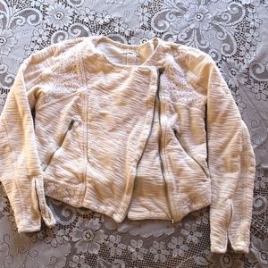 White Lace Floral Crossover Lou & Grey Cardigan